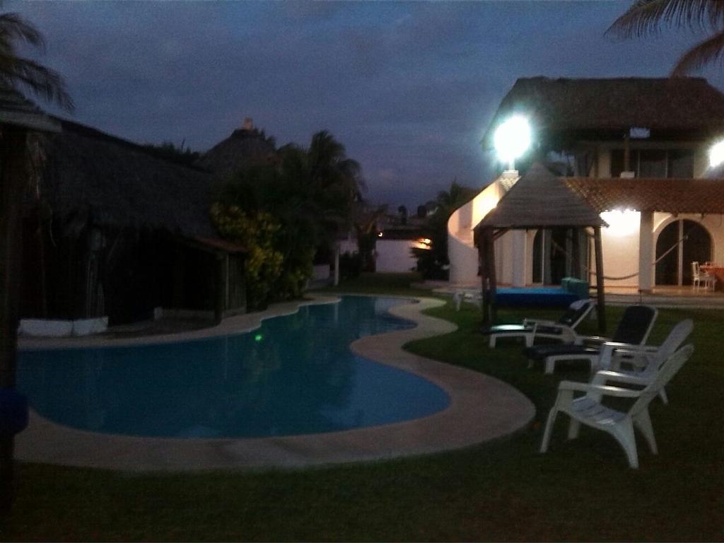 Cabanas Pie De La Cuesta Hotel Coyuca Kültér fotó